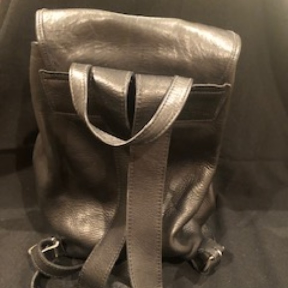 Genuine Black Leather Backpack - Picture 2 of 2